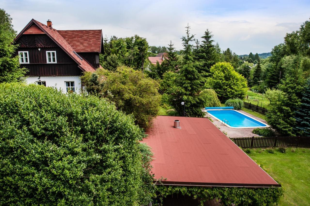 Chalupa Nad Popelkou Lomnice nad Popelkou Buitenkant foto